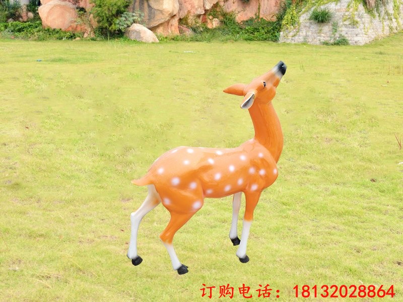 玻璃钢彩绘梅花(huā)鹿  田园仿真动物(wù)雕塑