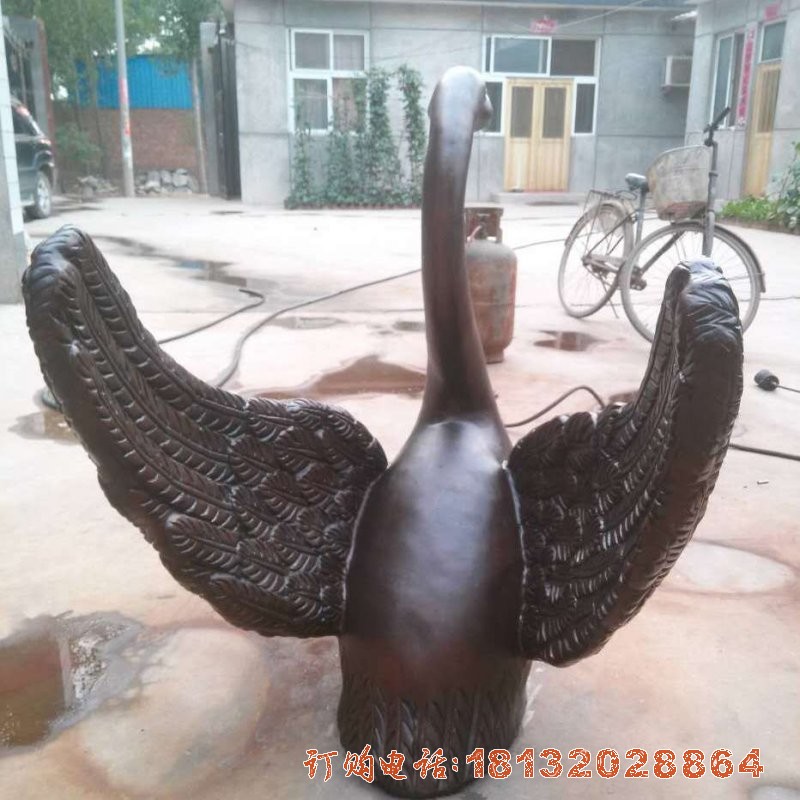 喷水天鹅铜雕 公园动物(wù)雕塑