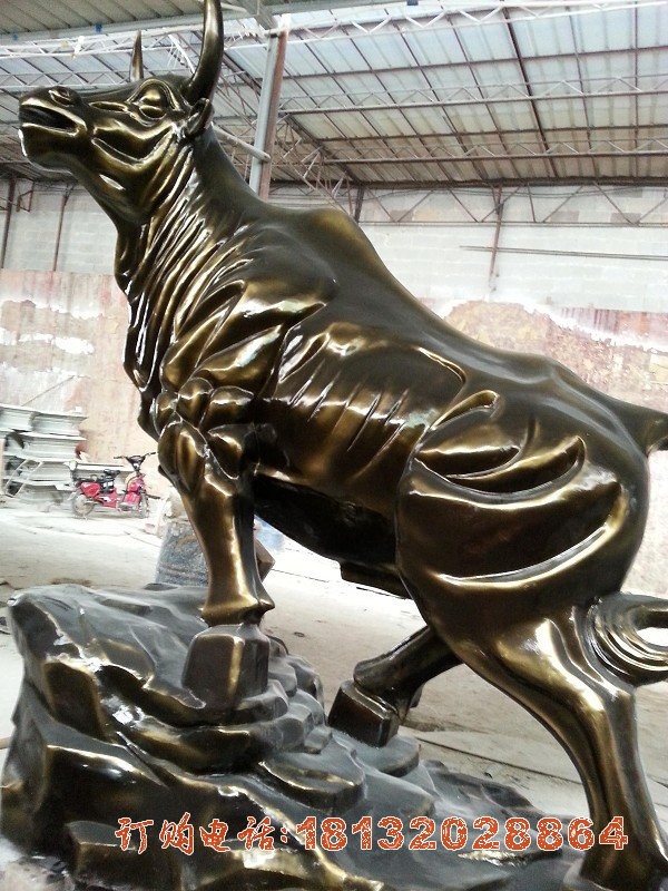 玻璃钢仿铜牛 动物(wù)雕塑
