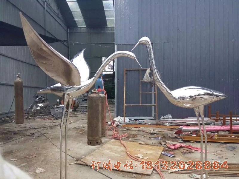 公园动物(wù)不锈钢仙鹤雕塑