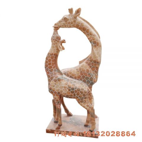 公园長(cháng)颈鹿石雕